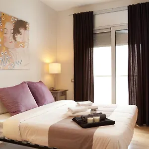 Mar Bella Beach Apartments Barcelona
